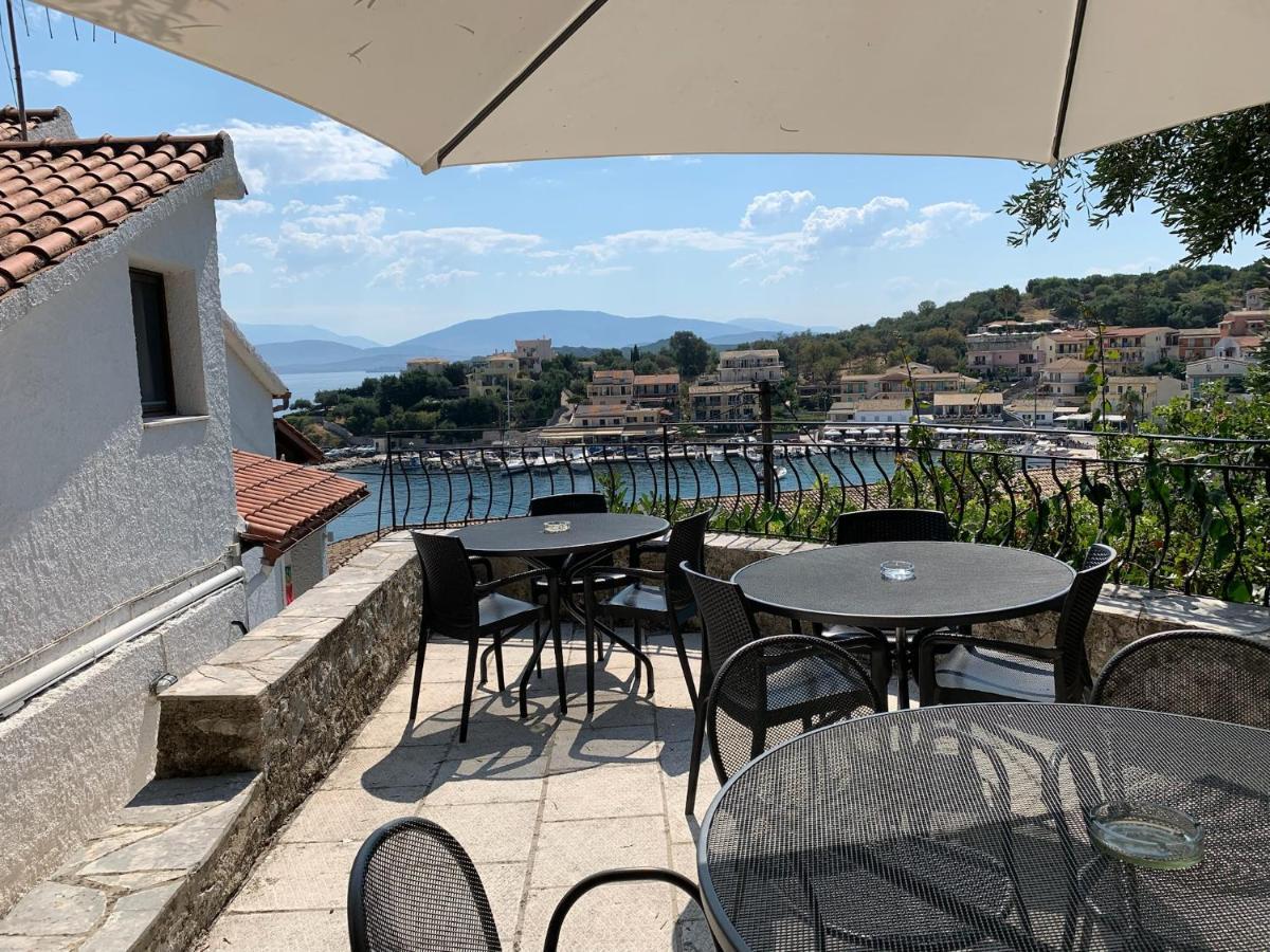 Villa Perris Studios Kassiopi Extérieur photo